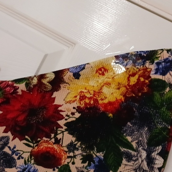 i JOAH Sugar + Lips Skirt Foral SZ.MEDIUM - Picture 8 of 9